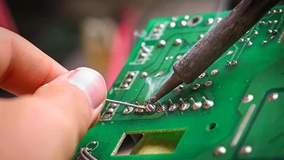Stainless hlau tuaj yeem soldered? Tsis muaj kev tshwj xeeb lossis laser vuam...